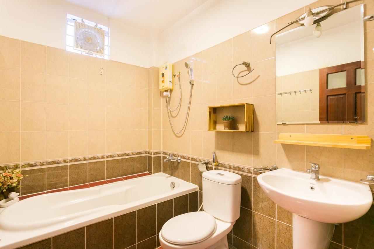 Spot On 676 Jimmy House Hostel โฮจิมินห์ซิตี้ ภายนอก รูปภาพ