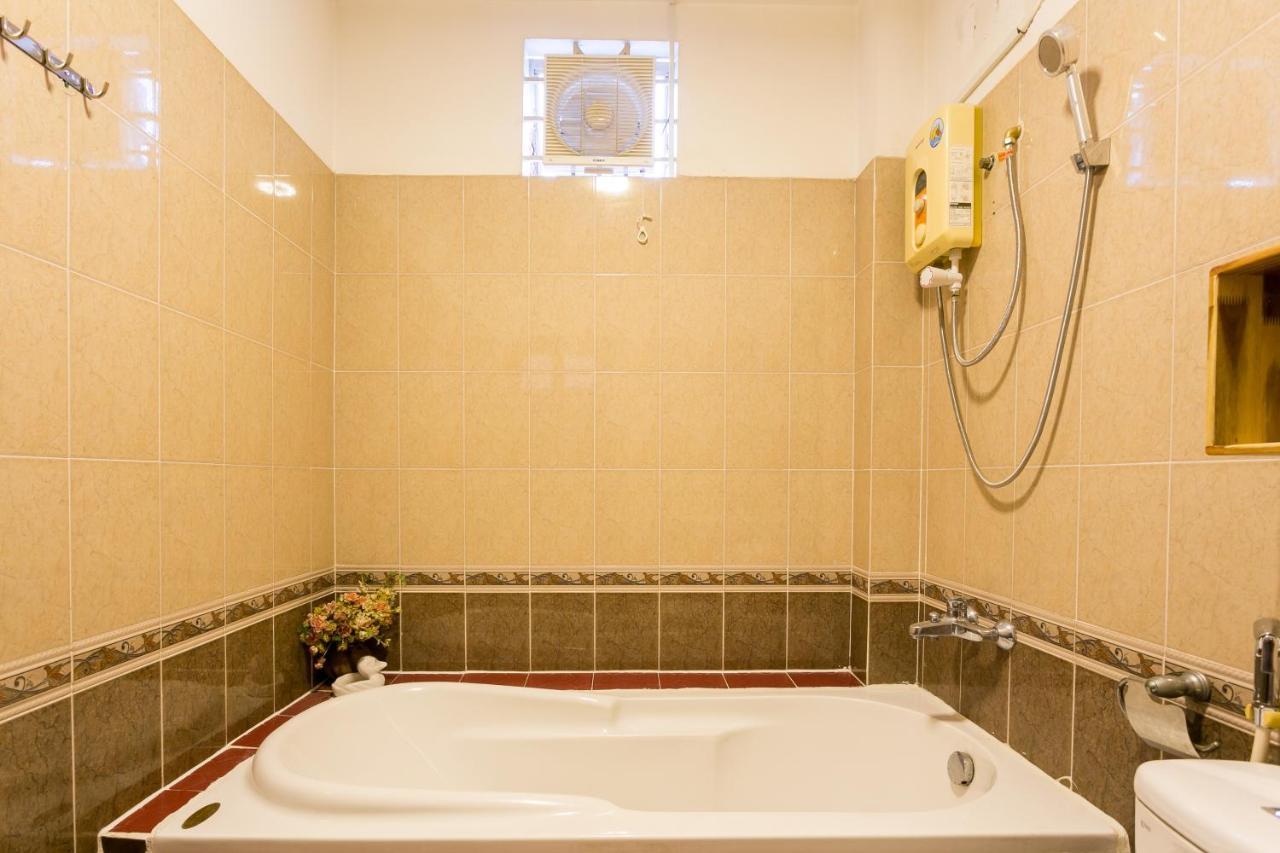 Spot On 676 Jimmy House Hostel โฮจิมินห์ซิตี้ ภายนอก รูปภาพ
